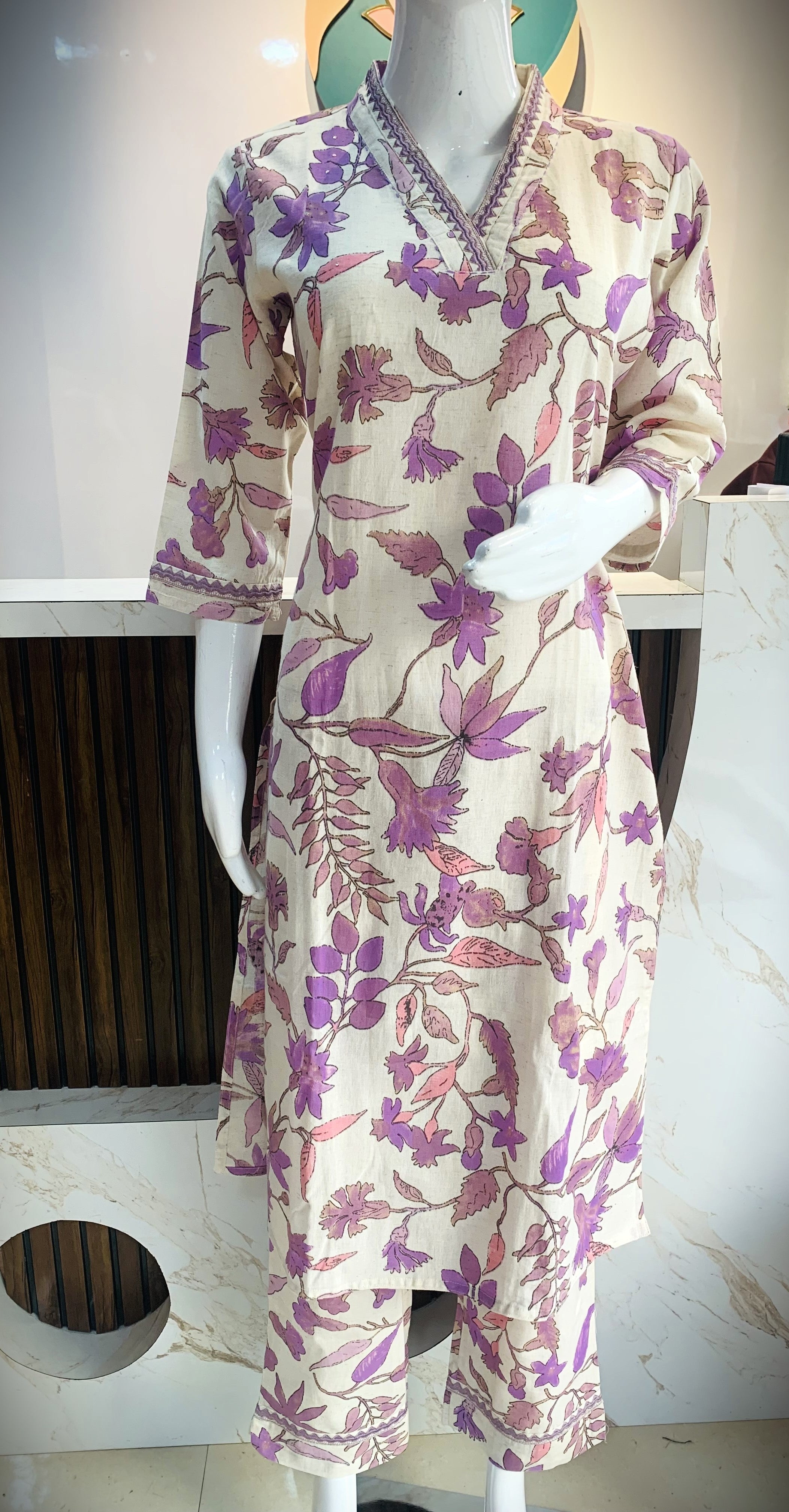 Minimal Cotton Kurta Set